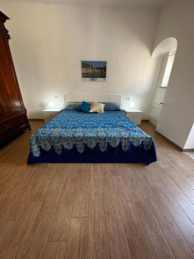 شقة Maiolica House تْشيفالو المظهر الخارجي الصورة